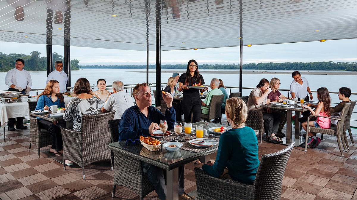 MANATEE AMAZON EXPLORER CRUCEROS EXPLORACIÓN AMAZONIA CRUCEROS CRUCEROS EXPLORACION CRUCEROS FLUVIALES EXPEDICION CRUCEROS RIO AMAZONAS ANAKONDA AMAZON CRUISES #AnakondaAmazonCruises #ManateeAmazonExplorer #CrucerosAmazonas